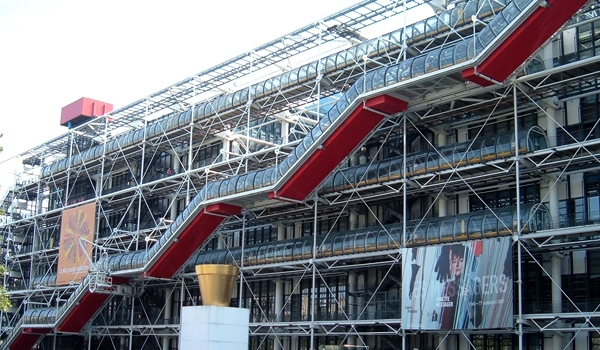Centre-Pompidou-Graphic