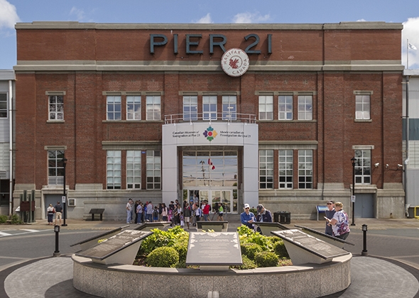 Pier 21