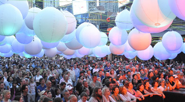 Luminato: photo by Stephanie Berger