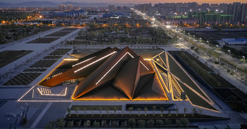 Datong Art Museum at night