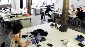 Image: DeskAway / Source: Wikipedia